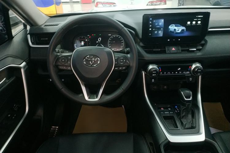 Used Toyota Wildlander 2022 2.0L CVT Two-Wheel Drive Luxury PLUS Edition Steering Wheel