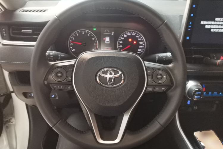 Used Toyota Wildlander 2022 2.0L CVT Two-Wheel Drive Luxury PLUS Edition Steering Wheel