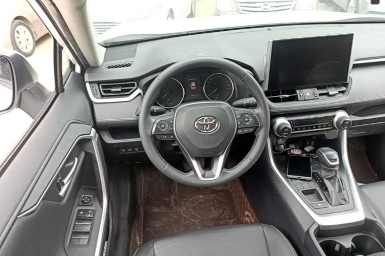 Used Toyota Wildlander 2022 Dual-Engine 2.5L E-CVT Two-Wheel Drive Luxury PLUS Edition Steering Wheel