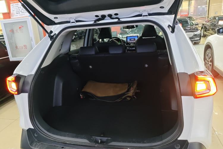 Used Toyota Wildlander 2022 Dual-Engine 2.5L E-CVT Four-Wheel Drive Luxury Edition Trunk