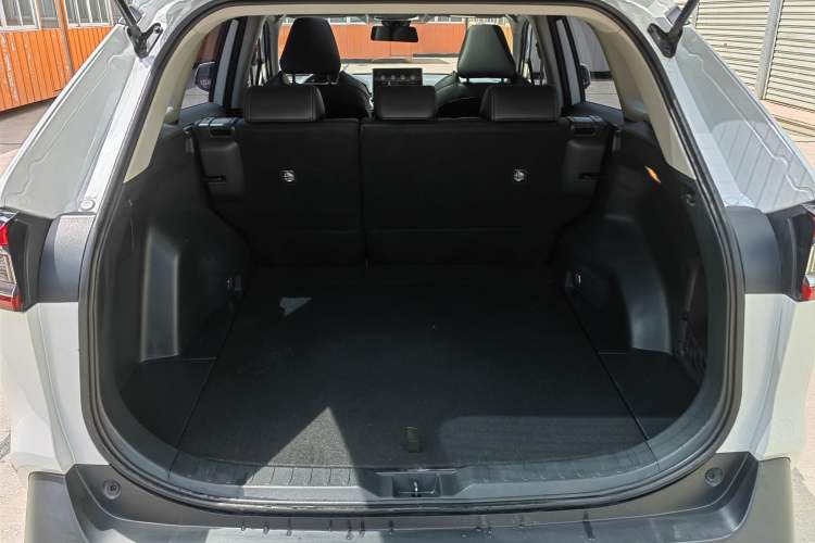 Used Toyota Wildlander 2022 2.0L CVT Two-Wheel Drive Luxury Edition Trunk