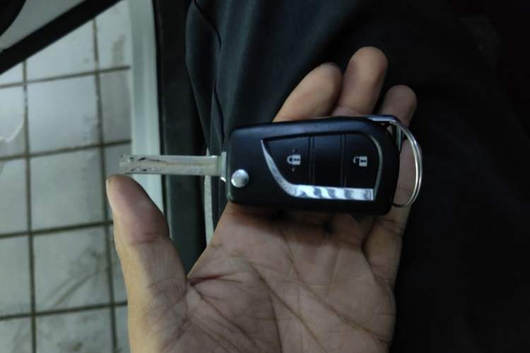 Used Toyota Wildlander 2022 Updated Version 2.0L CVT Two-Wheel Drive Leading Edition Vehicle Key