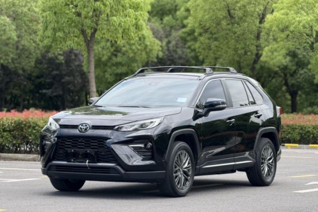Used Toyota Wildlander 2023 2.0L CVT Two-Wheel Drive Luxury PLUS Edition