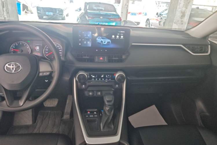 Used Toyota Wildlander 2023 2.0L CVT Two-Wheel Drive Leading Edition Audio And AC Panel
