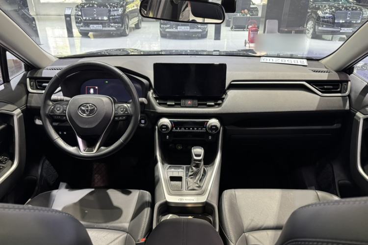 Used Toyota Wildlander 2023 2.0L CVT Two-Wheel Drive Luxury PLUS Edition Audio And AC Panel