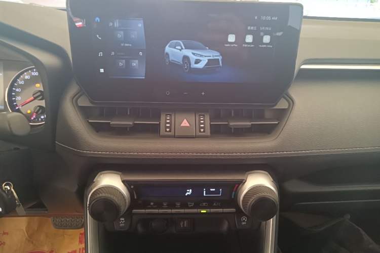 Used Toyota Wildlander 2023 2.0L CVT Two-Wheel Drive Leading Edition Audio And AC Panel