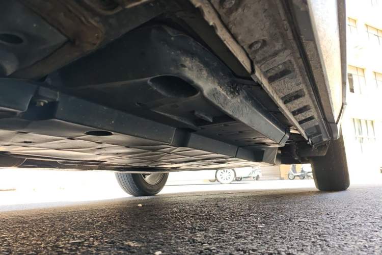 Used Toyota Wildlander 2023 2.0L CVT Two-Wheel Drive Leading Edition Chassis Front Left