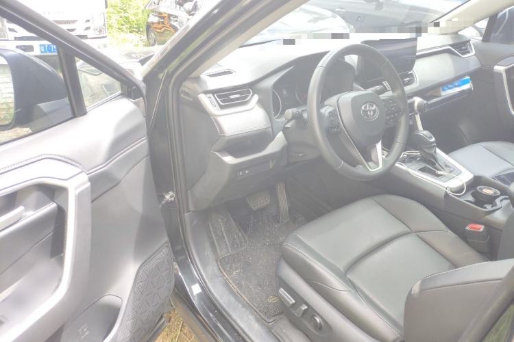 Used Toyota Wildlander 2023 2.0L CVT Two-Wheel Drive Urban Edition Driver Seat