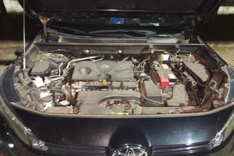 Used Toyota Wildlander 2023 2.0L CVT Two-Wheel Drive Leading Edition Engine Bay