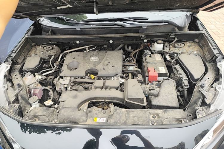 Used Toyota Wildlander 2023 2.0L CVT Two-Wheel Drive Luxury PLUS Edition Engine Bay