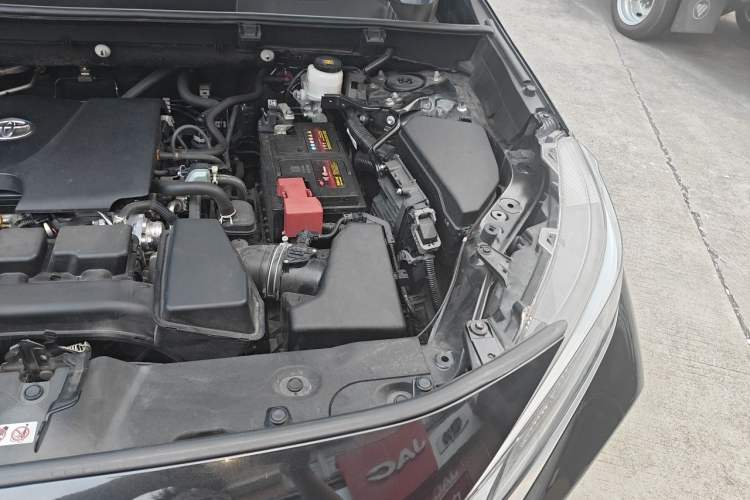 Used Toyota Wildlander 2023 2.0L CVT Two-Wheel Drive Leading Edition Engine Bay Left