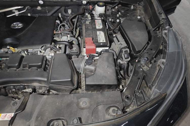 Used Toyota Wildlander 2023 2.0L CVT Two-Wheel Drive Luxury PLUS Edition Engine Bay Left