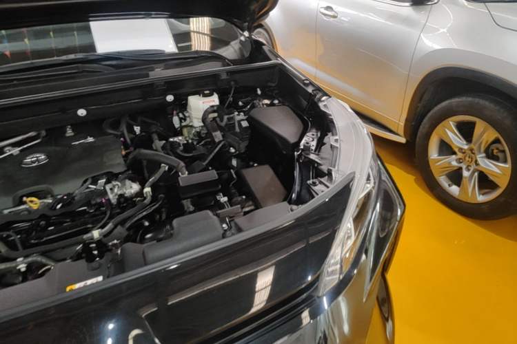 Used Toyota Wildlander 2023 Dual-Motor 2.5L E-CVT Two-Wheel Drive Luxury PLUS Edition Engine Bay Left