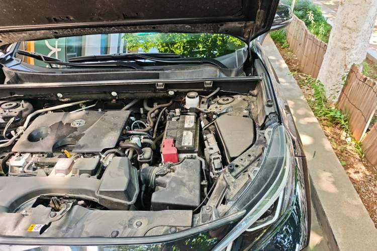 Used Toyota Wildlander 2023 2.0L CVT Two-Wheel Drive Luxury PLUS Edition Engine Bay Left