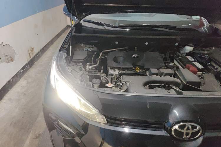 Used Toyota Wildlander 2023 2.0L CVT Two-Wheel Drive Luxury PLUS Edition Engine Bay Right