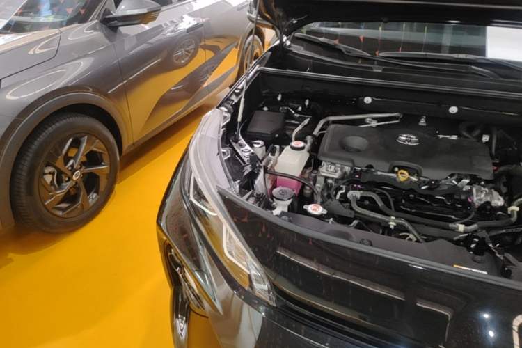 Used Toyota Wildlander 2023 Dual-Motor 2.5L E-CVT Two-Wheel Drive Luxury PLUS Edition Engine Bay Right