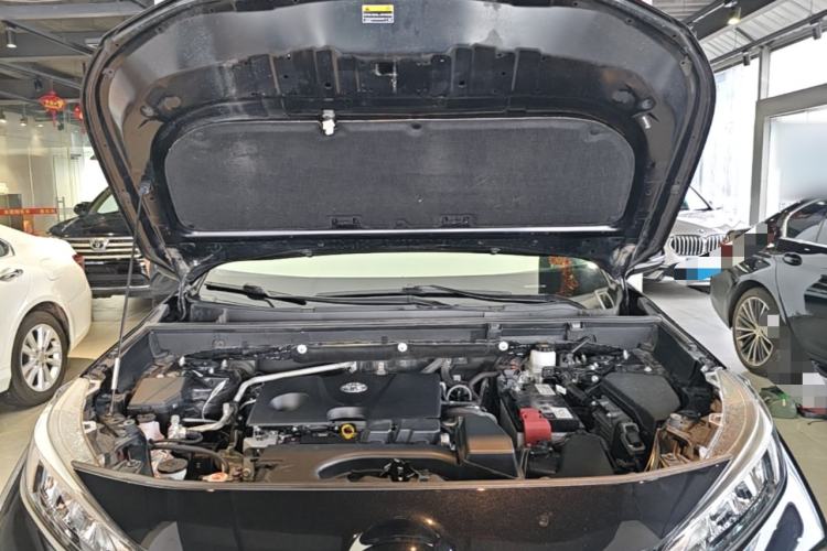Used Toyota Wildlander 2023 2.0L CVT Two-Wheel Drive Leading Edition Engine Bay