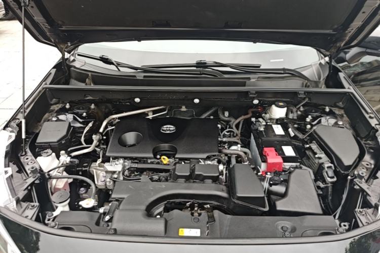 Used Toyota Wildlander 2023 2.0L CVT Four-Wheel Drive Luxury PLUS Edition Engine Bay