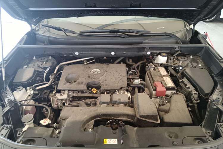 Used Toyota Wildlander 2023 2.0L CVT Two-Wheel Drive Leading Edition Engine Bay