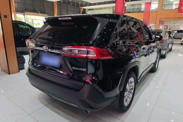 Used Toyota Wildlander 2023 2.0L CVT Two-Wheel Drive Leading Edition Exterior 4