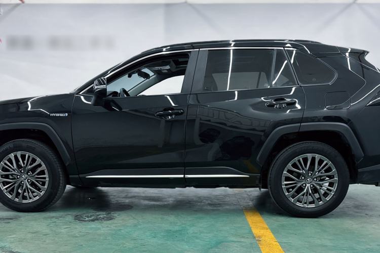 Used Toyota Wildlander 2023 Dual-Motor 2.5L E-CVT Two-Wheel Drive Luxury PLUS Edition Exterior 6