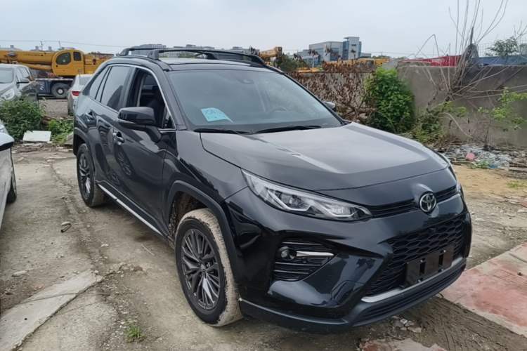 Used Toyota Wildlander 2023 2.0L CVT Two-Wheel Drive Luxury PLUS Edition Front Right 45 Deg
