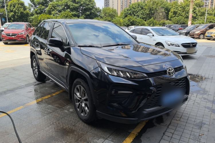 Used Toyota Wildlander 2023 2.0L CVT Two-Wheel Drive Leading Edition Front Right 45 Deg