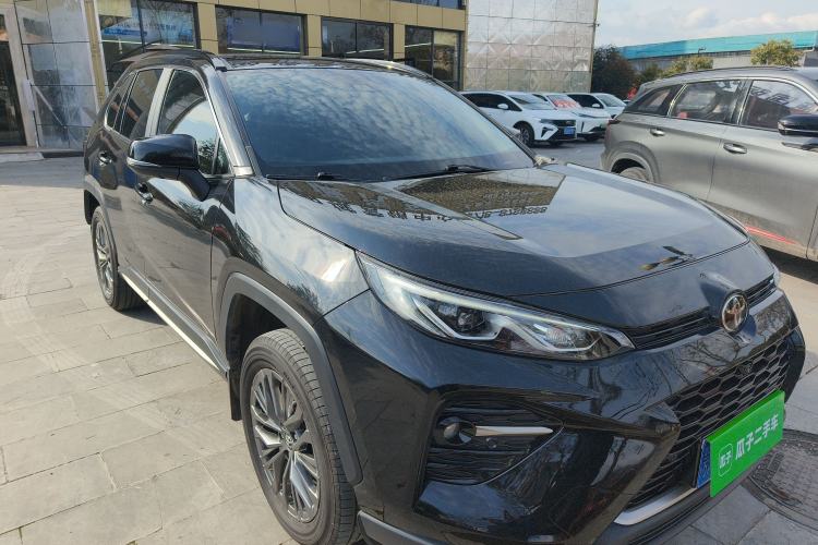Used Toyota Wildlander 2023 2.0L CVT Four-Wheel Drive Luxury PLUS Edition Front Right 45 Deg