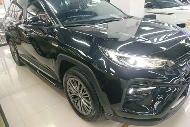 Used Toyota Wildlander 2023 Dual-Motor 2.5L E-CVT Four-Wheel Drive Prestige Edition Front Right 45 Deg
