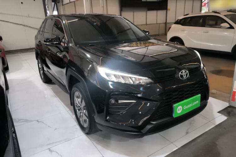 Used Toyota Wildlander 2023 2.0L CVT Two-Wheel Drive Leading Edition Front Right 45 Deg