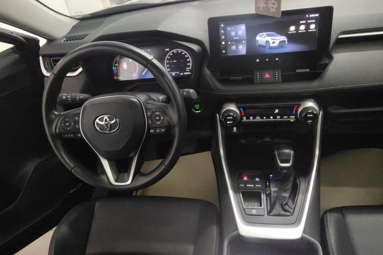 Used Toyota Wildlander 2023 Dual-Motor 2.5L E-CVT Two-Wheel Drive Luxury PLUS Edition Gear Lever