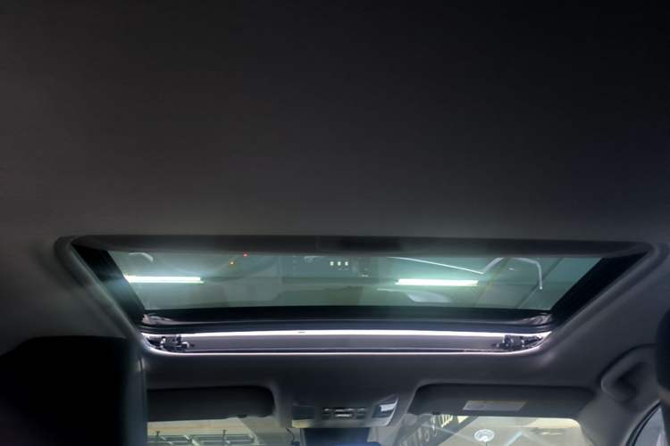 Used Toyota Wildlander 2023 2.0L CVT Two-Wheel Drive Urban Edition Headliner