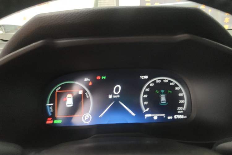Used Toyota Wildlander 2023 Dual-Motor 2.5L E-CVT Two-Wheel Drive Luxury PLUS Edition Instrument Cluster