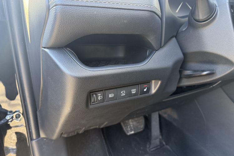 Used Toyota Wildlander 2023 2.0L CVT Two-Wheel Drive Luxury PLUS Edition Interior 5