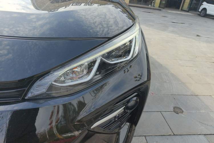 Used Toyota Wildlander 2023 2.0L CVT Four-Wheel Drive Luxury PLUS Edition Left Front Headlight