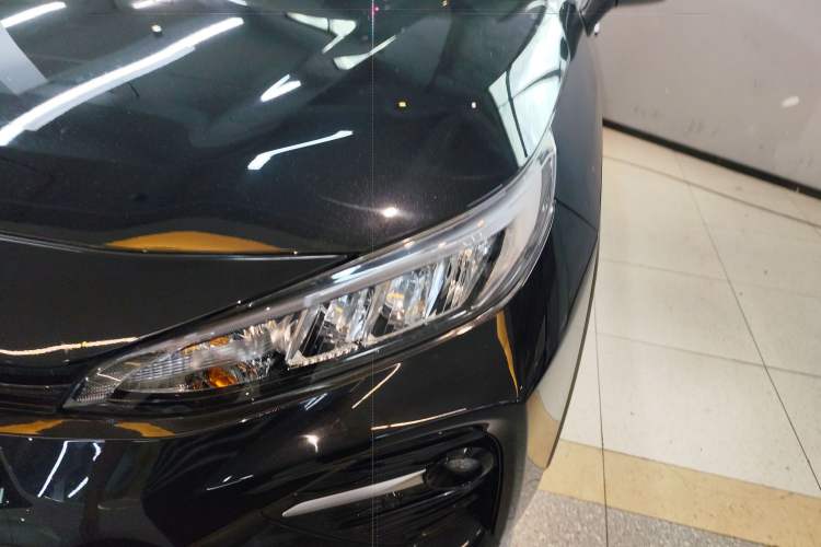 Used Toyota Wildlander 2023 2.0L CVT Two-Wheel Drive Urban Edition Left Front Headlight