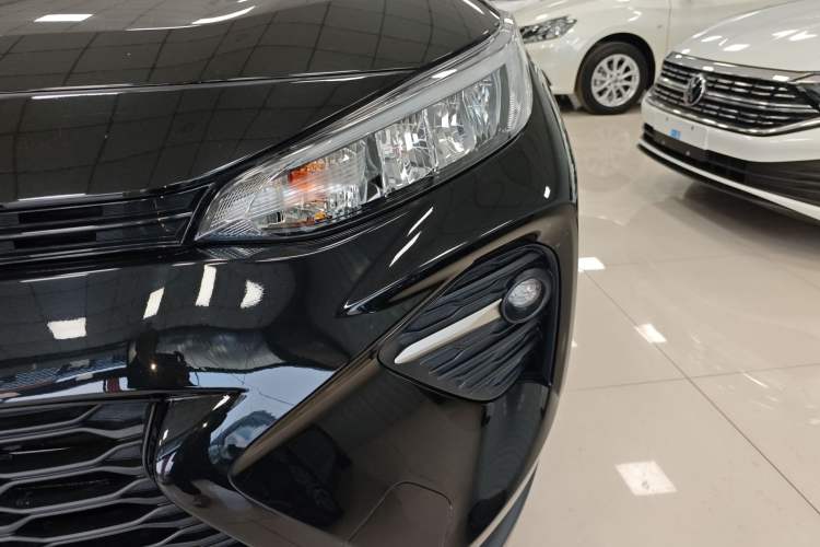 Used Toyota Wildlander 2023 2.0L CVT Two-Wheel Drive Leading Edition Left Front Headlight