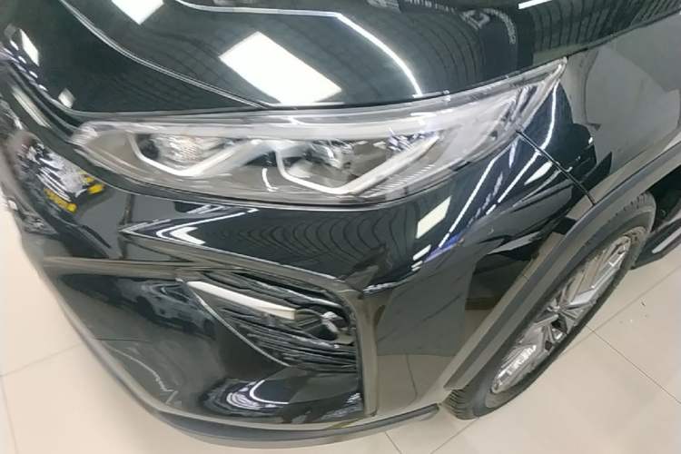 Used Toyota Wildlander 2023 Dual-Motor 2.5L E-CVT Four-Wheel Drive Prestige Edition Left Front Headlight