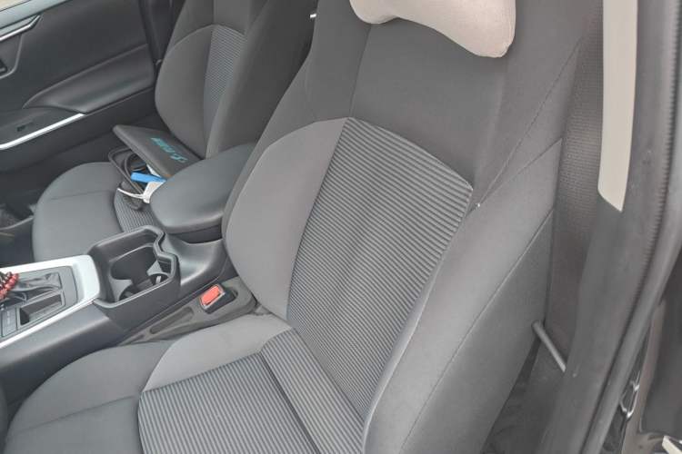 Used Toyota Wildlander 2023 2.0L CVT Two-Wheel Drive Leading Edition Left Front Seat