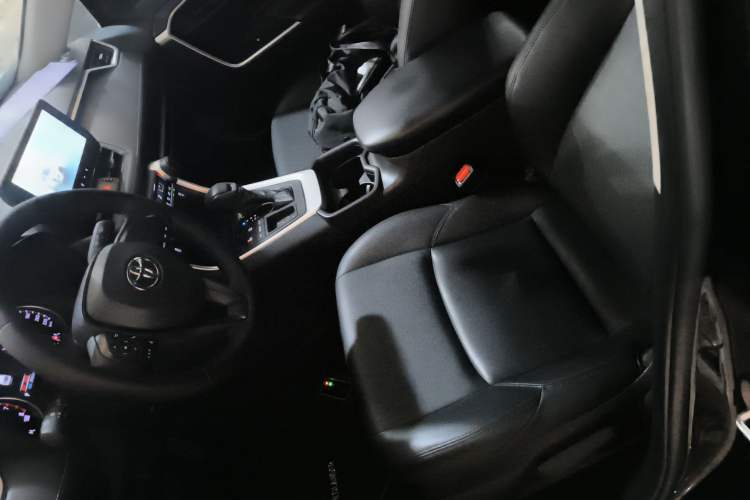 Used Toyota Wildlander 2023 2.0L CVT Two-Wheel Drive Leading Edition Left Front Seat