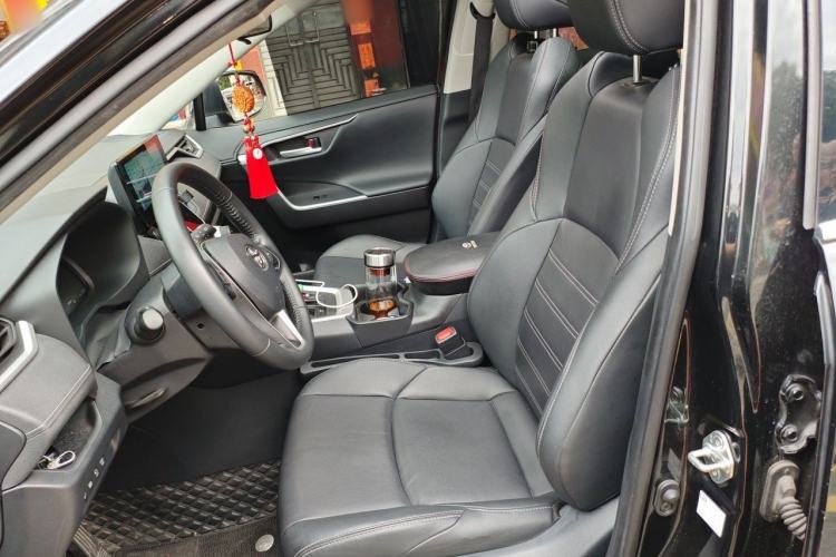 Used Toyota Wildlander 2023 2.0L CVT Two-Wheel Drive Luxury PLUS Edition Left Front Seat