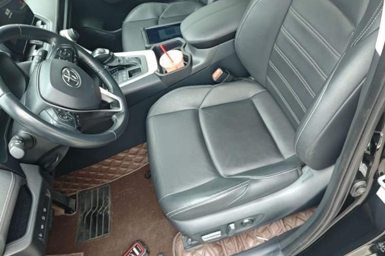 Used Toyota Wildlander 2023 2.0L CVT Four-Wheel Drive Luxury PLUS Edition Left Front Seat