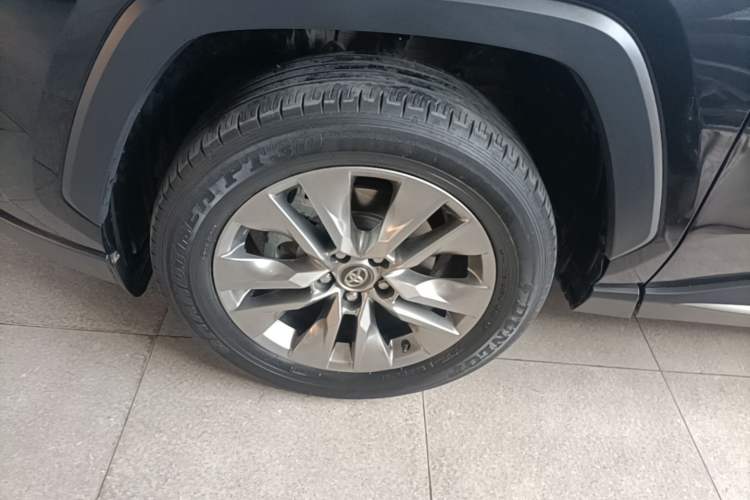 Used Toyota Wildlander 2023 2.0L CVT Two-Wheel Drive Leading Edition Left Front Wheel Hub