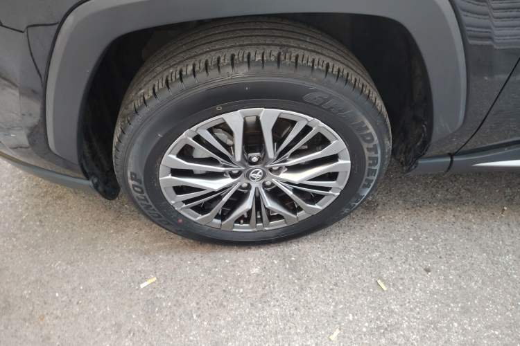 Used Toyota Wildlander 2023 2.0L CVT Four-Wheel Drive Luxury PLUS Edition Left Front Wheel Hub