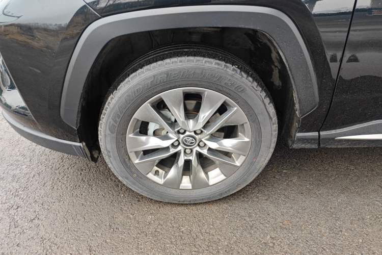 Used Toyota Wildlander 2023 2.0L CVT Two-Wheel Drive Urban Edition Left Front Wheel Hub