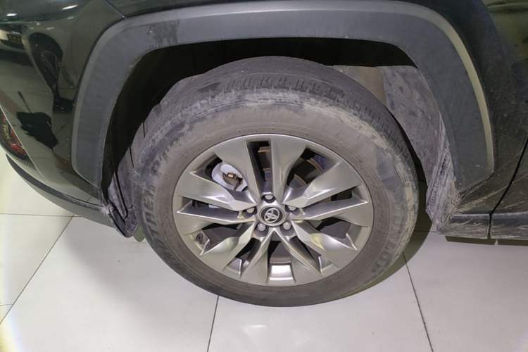 Used Toyota Wildlander 2023 2.0L CVT Two-Wheel Drive Leading Edition Left Front Wheel Hub