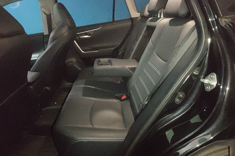 Used Toyota Wildlander 2023 2.0L CVT Two-Wheel Drive Luxury PLUS Edition Left Rear Seat