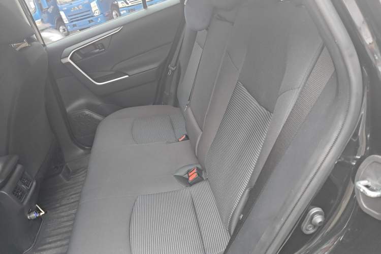 Used Toyota Wildlander 2023 2.0L CVT Two-Wheel Drive Leading Edition Left Rear Seat