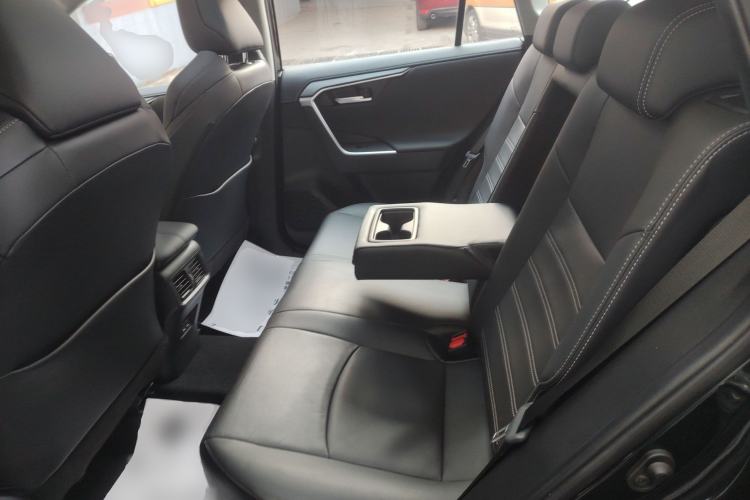 Used Toyota Wildlander 2023 2.0L CVT Four-Wheel Drive Luxury PLUS Edition Left Rear Seat