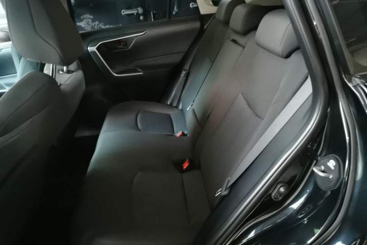 Used Toyota Wildlander 2023 2.0L CVT Two-Wheel Drive Leading Edition Left Rear Seat